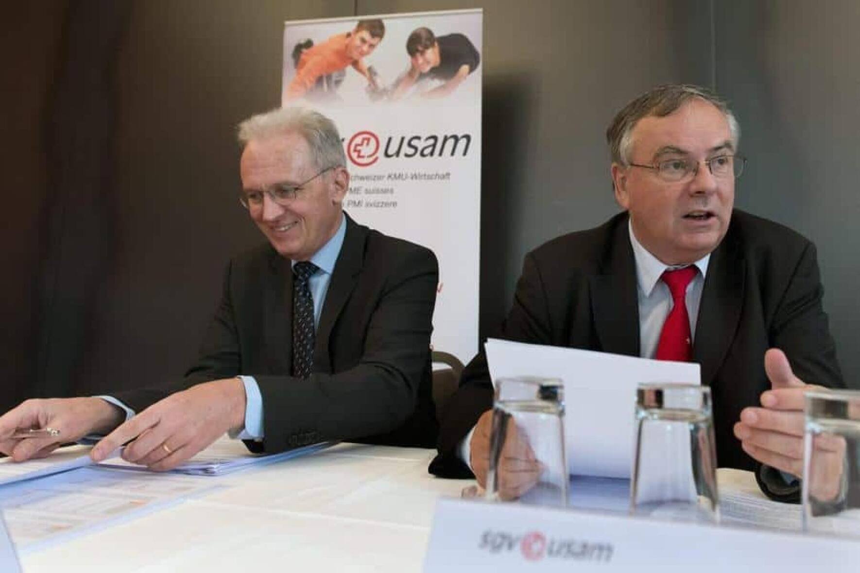 Hans-Ulrich Bigler (à gauche), directeur de l'Union suisse des arts et métiers, et Jean-François Rime, président, se sont battus en 2013 contre le projet de densification des constructions (révision de l'aménagement du territoire).