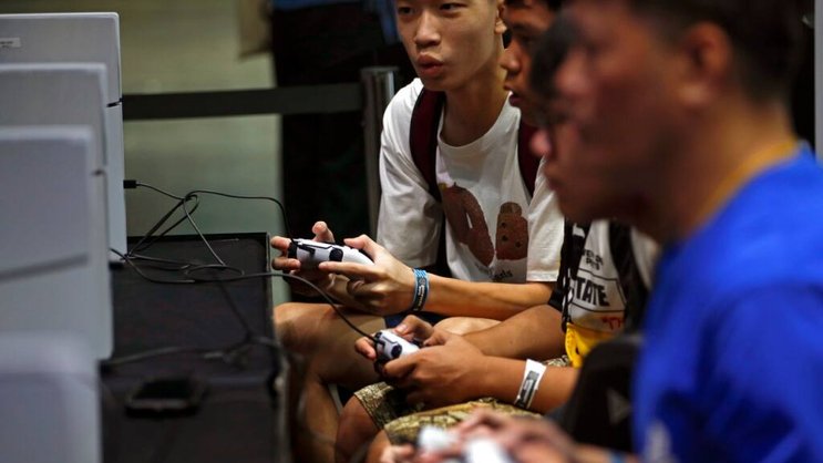 Le géant japonais Sony table sur une légère augmentation des ventes de PlayStation 5, dont il a relevé le prix de vente aux Etats-Unis en août face aux surtaxes douanières américaines. (archives)