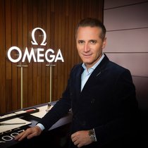 Raynald Aeschlimann, CEO d’Omega, vivra ses huitièmes Jeux olympiques cet été à Paris. Le partenariat de près de cent ans avec les JO doit beaucoup aux innovations développées par la marque.