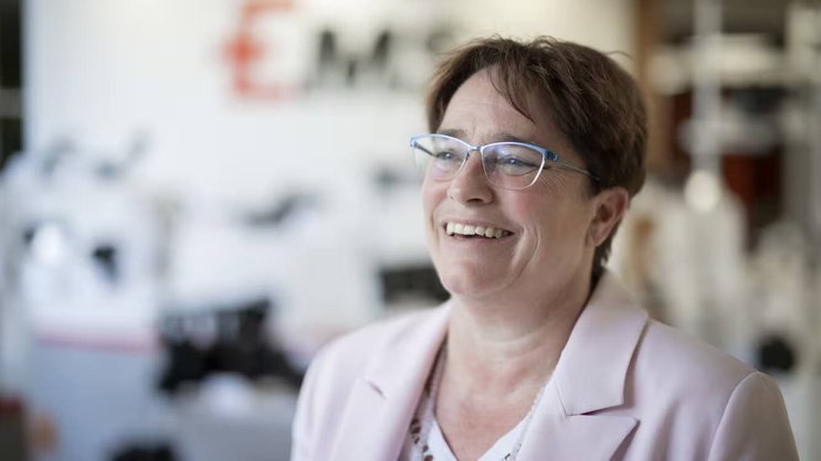 Avec plus de vingt ans à la tête d'Ems-Chemie, la durée du mandat de Magdalena Martullo-Blocher est bien supérieure à la moyenne de trois ans pour les femmes.