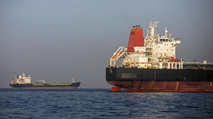 Le transit de navires par le détroit d'Ormuz est actuellement très dangereux.