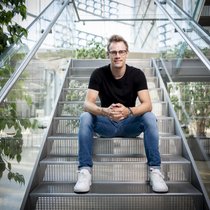 Face aux barrières juridiques, Arthur Germain, CEO de OneDoc, a lancé un service de commande de médicaments en ligne, mais soumise à la validation d’un médecin.