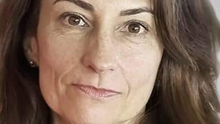 Emmanuelle Dellus