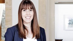 Karine Patron, gérante discrétionnaire à la Banque Bonhôte & Cie.