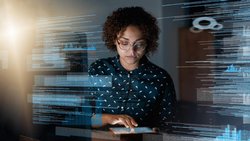 E-mails, analyses, rapports: tout va plus vite, tout semble plus efficace. Mais ces gains restent invisibles dans les données des entreprises et de l’économie.