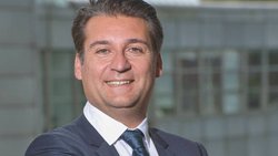 Jean-Philippe Bonardi - Professeur ordinaire de management stratégique à HEC Lausanne et codirecteur du centre E4S.