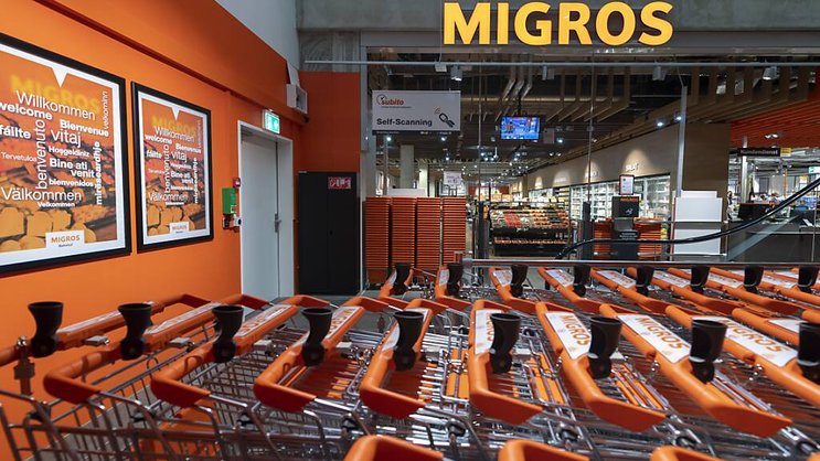 En 2022, Migros a été confronté à de nombreuses hausses de coûts, dont 250 millions rien que pour les matières premières, les emballages et l'énergie. Ces hausses de coûts ont été "en grande partie assumée" par le groupe et ont pesé sur la rentabilité. (archives)