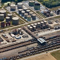 Mardi matin, le prix du baril de Brent du mer du Nord accélérait de 3,4% à 80,35 dollars. Côté gaz naturel, le prix du TTF européen bondissait de 19,78% à 51,79 euros, au plus haut depuis février 2025 (archives).