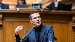 La gauche, ici Jean Tschopp (PS/VD), est montée au créneau pour dénoncer les assouplissements de la loi sur le matériel de guerre.