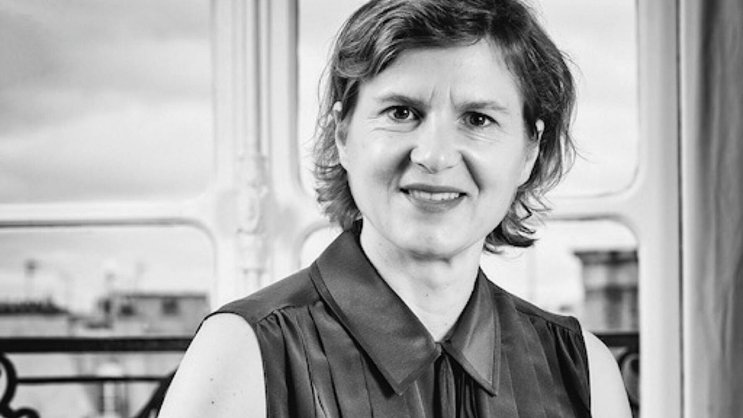 Traductrice juridique depuis 2011, Céline Alix travaille aujourd’hui pour des grands cabinets d’avocats, les divisions juridiques des grands groupes ainsi que pour la Cour européenne de justice et plusieurs ONG.