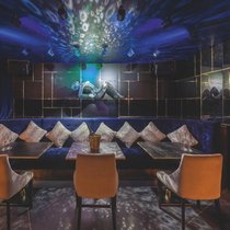 Festif: dîner, boire un verre ou danser jusqu’au bout de la nuit au Penthouse