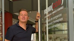 Olivier Nimis est le fondateur et CEO de Remicom.