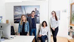 Lory Blanc, Bernard Schopfer, Sophia Urban et Emily Morard: une équipe très soudée