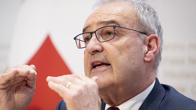 La Suisse ne doit pas mener de politique industrielle ciblée sur certains secteurs comme l'acier, estime Guy Parmelin (archives).