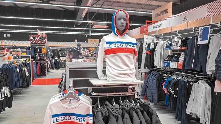 Mirabaud Asset Management a investi 10 millions d’euros dans la marque française de vêtements de sport Le Coq Sportif.