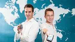 Les dirigeants d’ASI, Lionel Yersin (CEO) et Bruno Cheval (CFO), vont bientôt lancer une nouvelle version de leur produit phare FieldWiz.