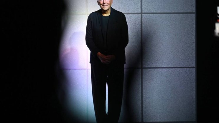 "L'indépendance vis-à-vis des grands groupes pourrait encore être une valeur motrice pour le groupe Armani à l'avenir, mais je ne pense pas pouvoir exclure quoi que ce soit", a déclaré Giorgio Armani (archives).