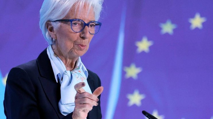 La présidente de la BCE, Christine Lagarde, mise sur la prudence face à l'inflation.