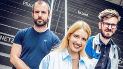 Ce trio fait vibrer le secteur international des technologies juridiques: Yannic Kilcher (à g.), Paulina Grnarov et Kevin Roth.