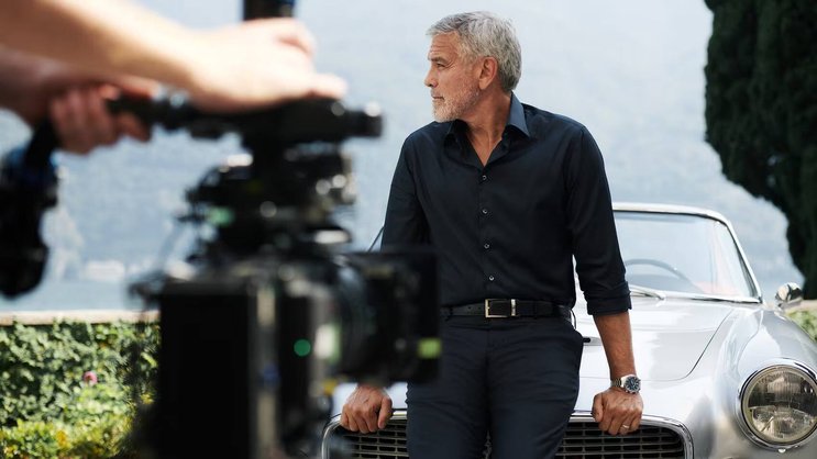 George Clooney dans la nouvelle campagne publicitaire pour l'Omega Speedmaster '57.