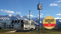 Le groupe biopharmaceutique UCB, dont le siège est à Bruxelles, est présent dans le monde entier. En 1996, il a choisi la région de Bulle (FR) pour y implanter un site de production.