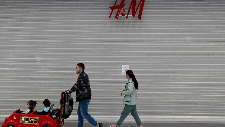 La fermeture des magasins H&M en Russie a notamment pesé sur les résultats du groupe, tout comme la restructuration en cours. (Archives)