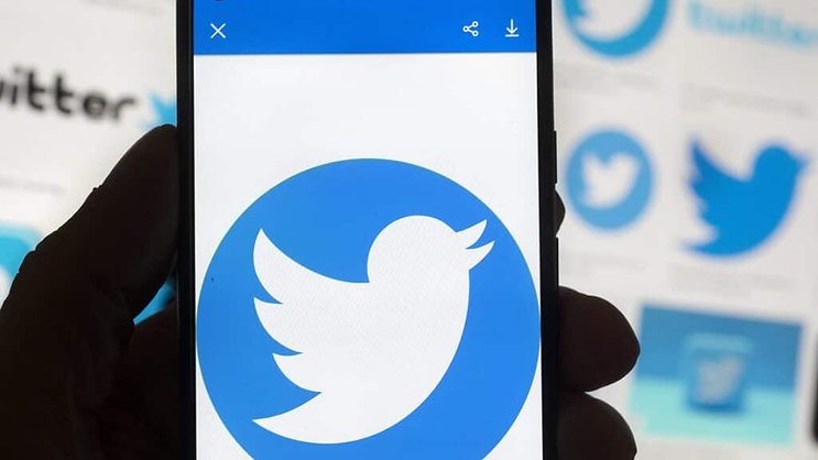 "Pour lutter contre l'usurpation d'identité, nous avons ajouté un sigle 'officiel' sur certains comptes", a indiqué Twitter (image d'illustration).