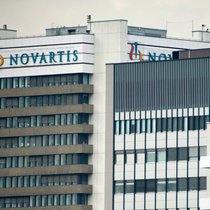 Novartis procédera à un paiement direct de 2 milliards de dollars (1,58 milliard de francs)  à Synnovation Therapeutics, auxquels pourra s'ajouter un milliard additionnel en versements d'étapes (archives).