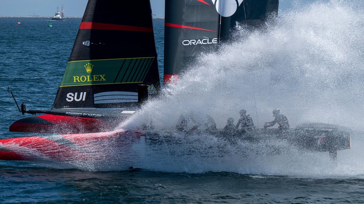 SailGP fabrique les catamarans high-tech avec lesquels les équipes participent aux courses.
