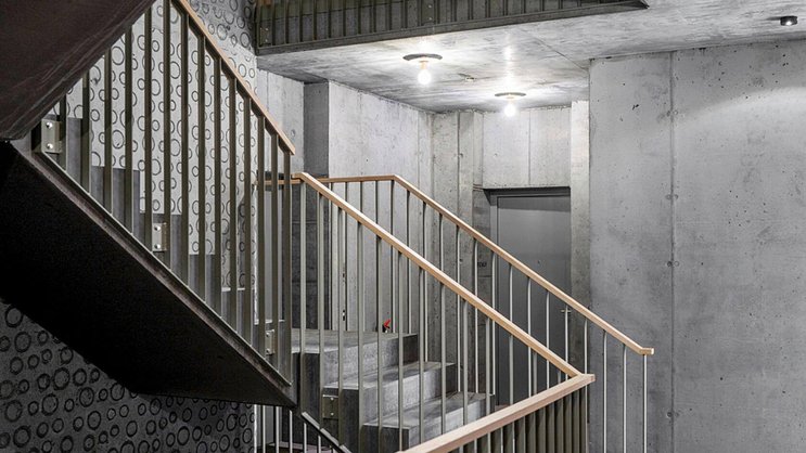 L'immeuble dans le canton de Saint-Gall est construit avec du béton de chanvre, de l'argile ou de l'acier d'armature recyclé.