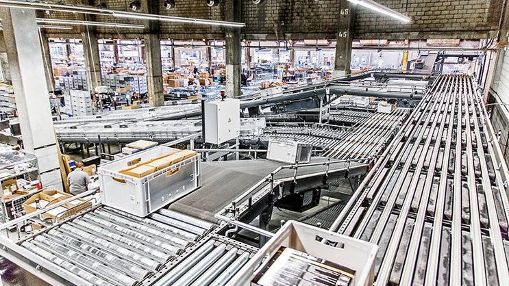Digitec Galaxus, filiale de Migros, concurrence les plateformes étrangères avec des tarifs très compétitifs, en particulier sur l’électronique.