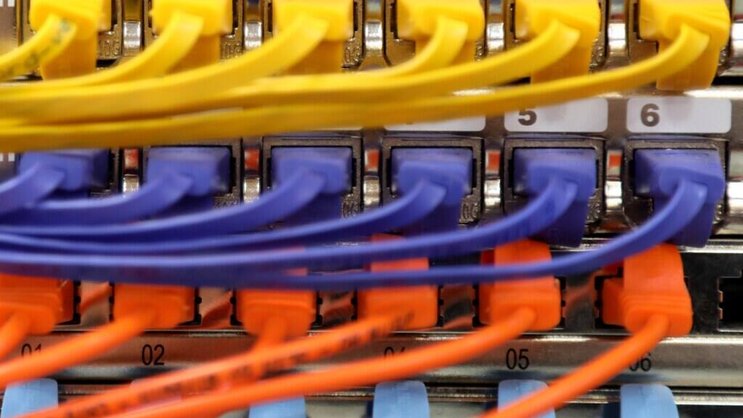 En Allemagne, le secteur de la fabrication de produits informatiques, électroniques et optiques ont fortement soutenu le volume des commandes (archives).