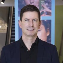 En Suisse alémanique, Roland Armbruster mise sur des marques de mode différentes de celles de Suisse romande et du Tessin.