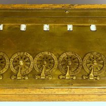 La Pascaline est une calculatrice mécanique inventée par Blaise Pascal et considérée comme la première machine à calculer (archives).
