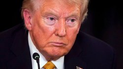 Donald Trump a dit que les négociations commerciales avec le Canada "sont rompues".