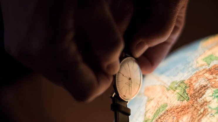 Si les importations en provenance des pays voisins s'intensifient, les échanges avec l'Asie vacillent, résume l'Office fédérale de la douane et de la sécurité des frontières (Ofdf) dans son point de situation périodique mardi. (KEYSTONE/Christian Beutler)