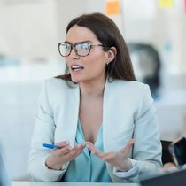Si l'on se concentre sur ses points forts et que l'on met en avant les prestations qui ont permis à l'entreprise de progresser, on peut plus facilement justifier une augmentation de salaire.