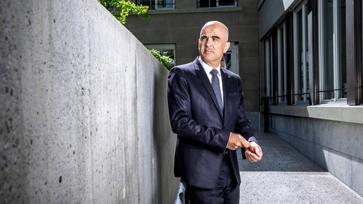 Alain Berset: jamais un ministre de la Santé n’aura eu autant d’impact sur l’économie.
