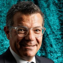 Thierry Grin est président et CEO de Baseline Wealth Management (gestion de fortune), et dirige aussi le Gonet Geneva Open.