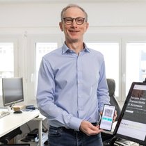 Christophe Remillet, fondateur de OneVisage, mise sur la vérification faciale 3D pour renforcer la cybersécurité des entreprises.