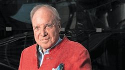 Lecteur boulimique, Pierre-Marcel Favre est parti à la rencontre des éditeurs parisiens dans les années 80, son manuscrit sous le bras.
