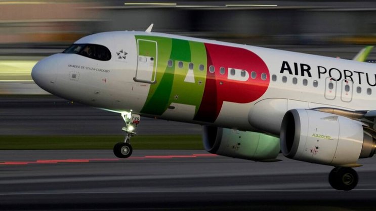 Après neuf mois, TAP Air Portugal a dégagé un bénéfice de  203,5 millions d'euros, contre une perte de 90,8 millions d'euros entre janvier et septembre 2022 (archives).