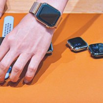 Le lancement de l’Apple Watch en 2015 a eu le même impact que la disruption technologique des montres à quartz dans les années 1970.