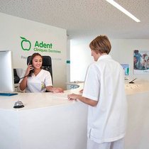 Six CEO en cinq ans pour le groupe dentaire Adent et ses 400 collaborateurs!