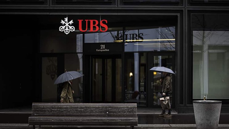 La banque aux trois clés a demandé à la Commission des OPA de pouvoir utiliser les actions rachetées dans le cadre du programme de rachat pour financer la transaction (archives).
