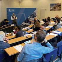 La formation proposée par FMP Formation met l'accent sur le stage en entreprise. Seuls 20% des cours seront théoriques, en présentiel ou à distance.