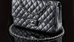 Le sac 11.12, une réinterprétation de l'iconique 2.55