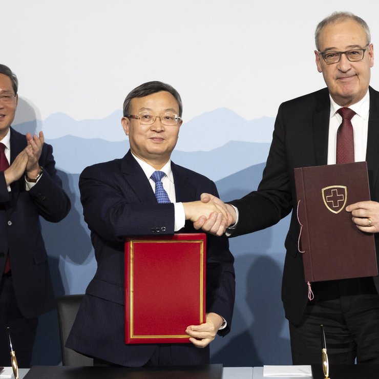 Guy Parmelin lors de sa rencontre à Berne le 15 janvier 2024 avec Wang Shouwen