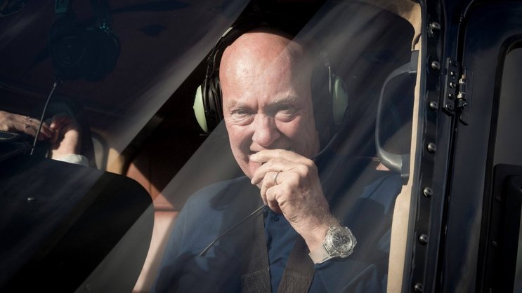 Contraint de se retirer de ses fonctions opérationnelles chez LVMH en 2018 pour raisons de santé, à l’âge de 68 ans, Jean-Claude Biver crée peu après, à la surprise générale, une marque horlogère éponyme en collaboration avec son fils.