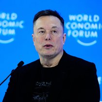 Elon Musk dispose de 839 milliards de dollars (651 milliards de francs), contre 342 milliards dans la liste Forbes publiée un an plus tôt (archives).